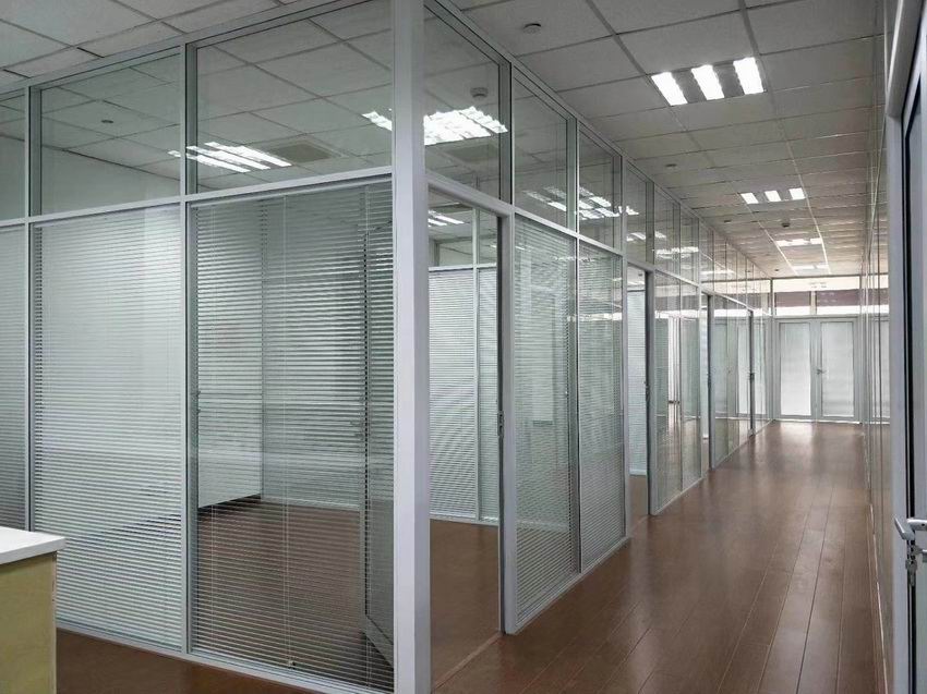 双层玻璃内置百叶