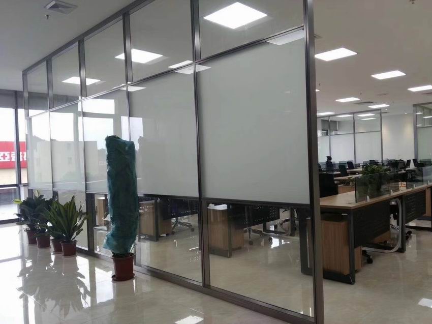 香槟拉丝分隔案例